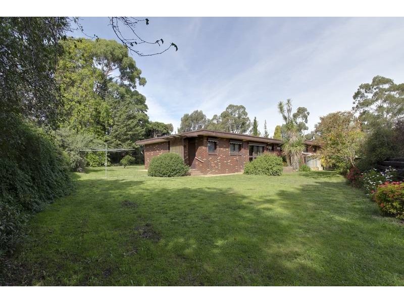 5 Adina Court, Strathdale VIC 3550