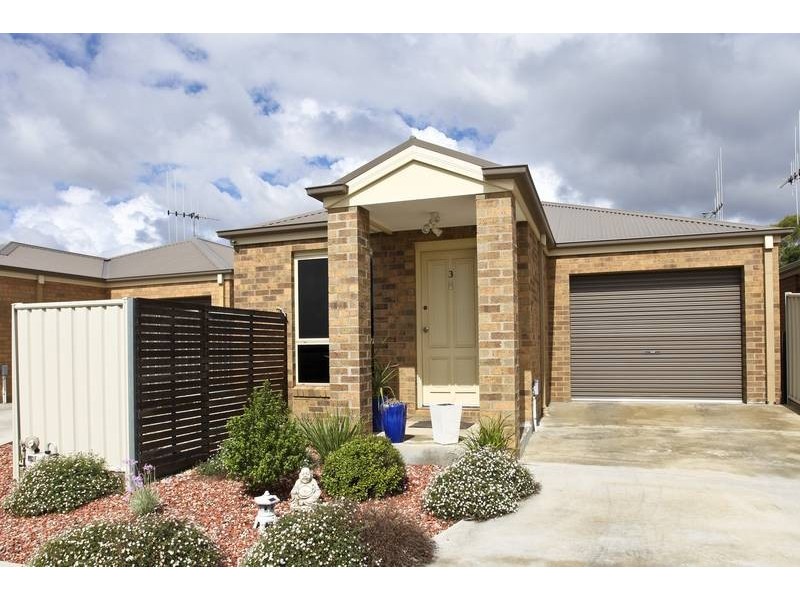 3/68 Wood Street, California Gully VIC 3556