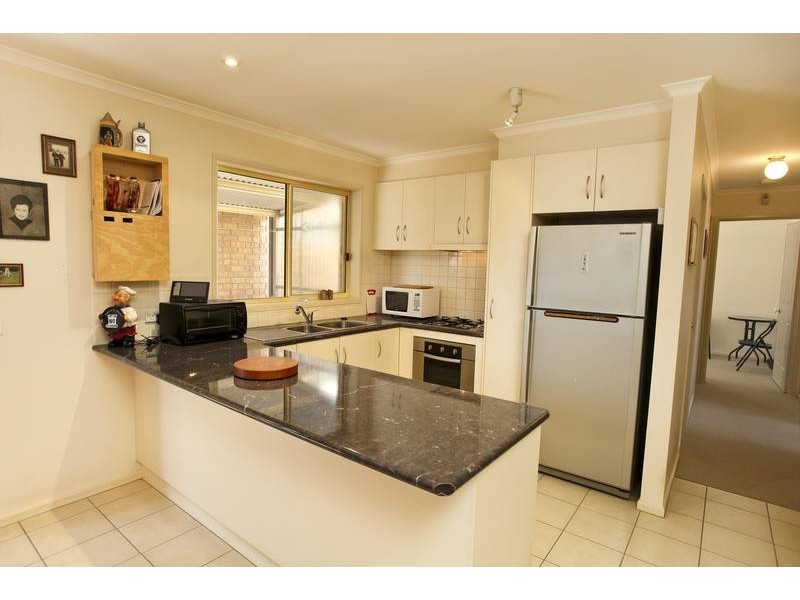 3/68 Wood Street, California Gully VIC 3556