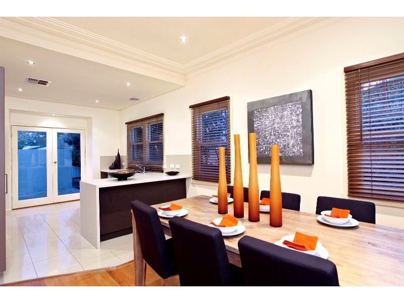 6 Carter Street, Flora Hill VIC 3550