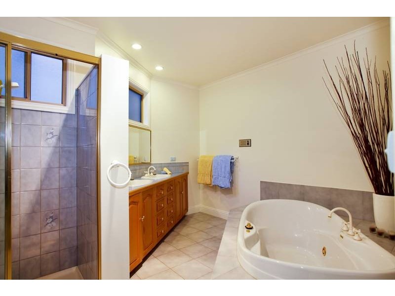 55 Ryalls Lane, Strathfieldsaye VIC 3551