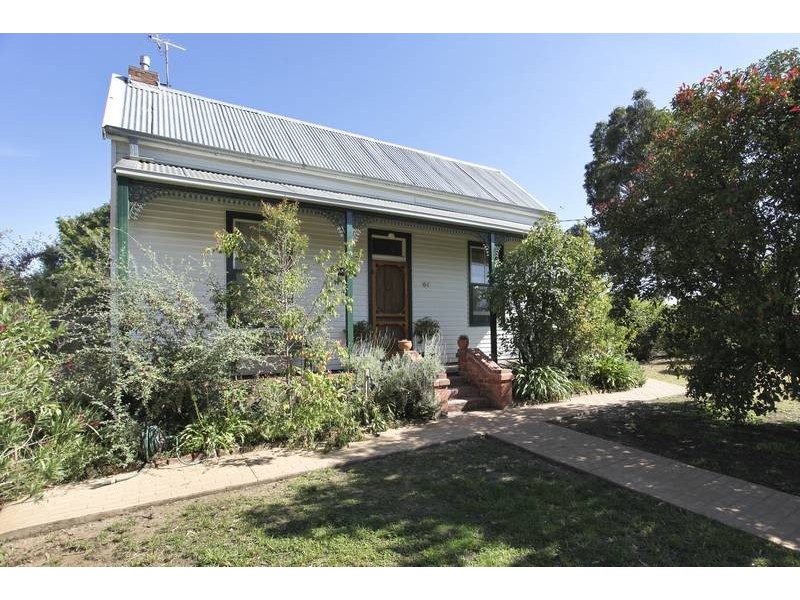 61 Shamrock Street, Bendigo VIC 3550