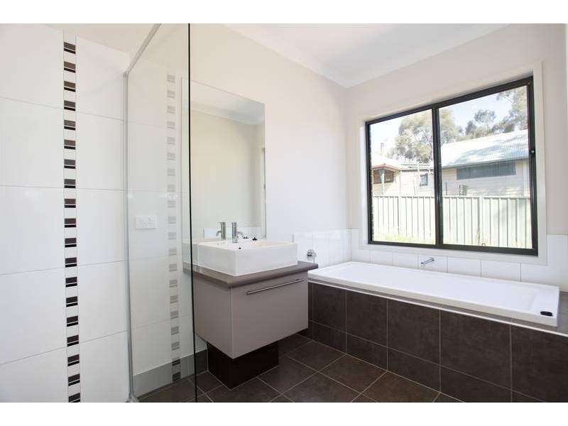 3 Eastern Lane, Maiden Gully VIC 3551