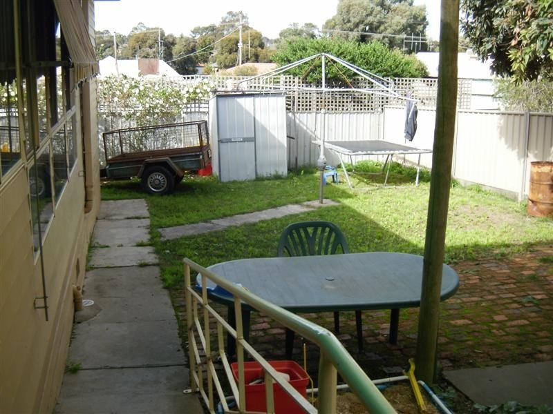 41 Creeth Street, Long Gully VIC 3550
