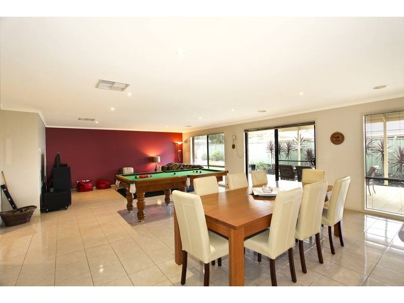 15 Lewana Way, Strathfieldsaye VIC 3551