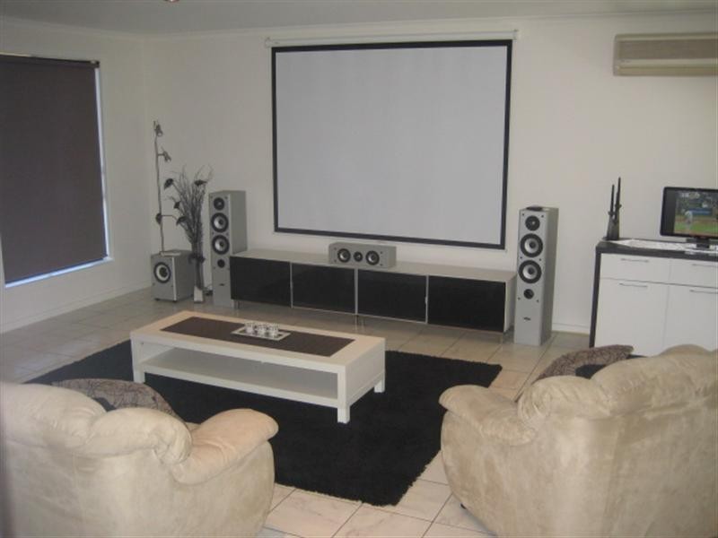 8 Kirby Street, Golden Square VIC 3555