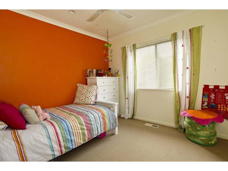 50 Kendall Street, Spring Gully VIC 3550