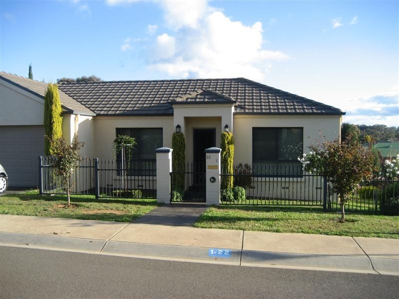 1/22 Chelsea Boulevard, Strathdale VIC 3550