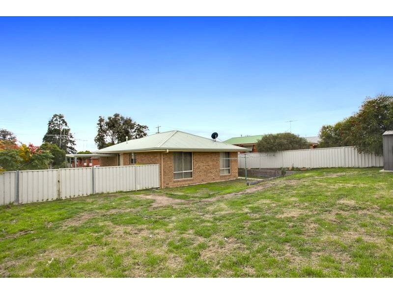41 Queen Street, Kangaroo Flat VIC 3555