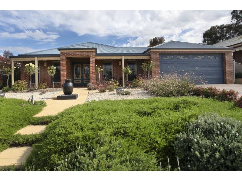 38 Marnie Road, Strathdale VIC 3550