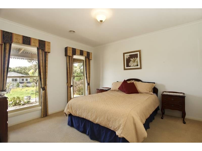38 Marnie Road, Strathdale VIC 3550