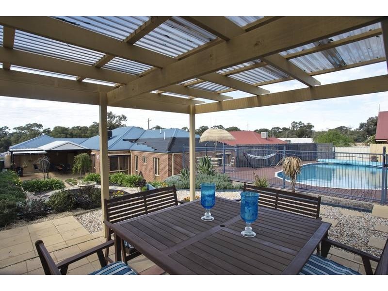38 Marnie Road, Strathdale VIC 3550