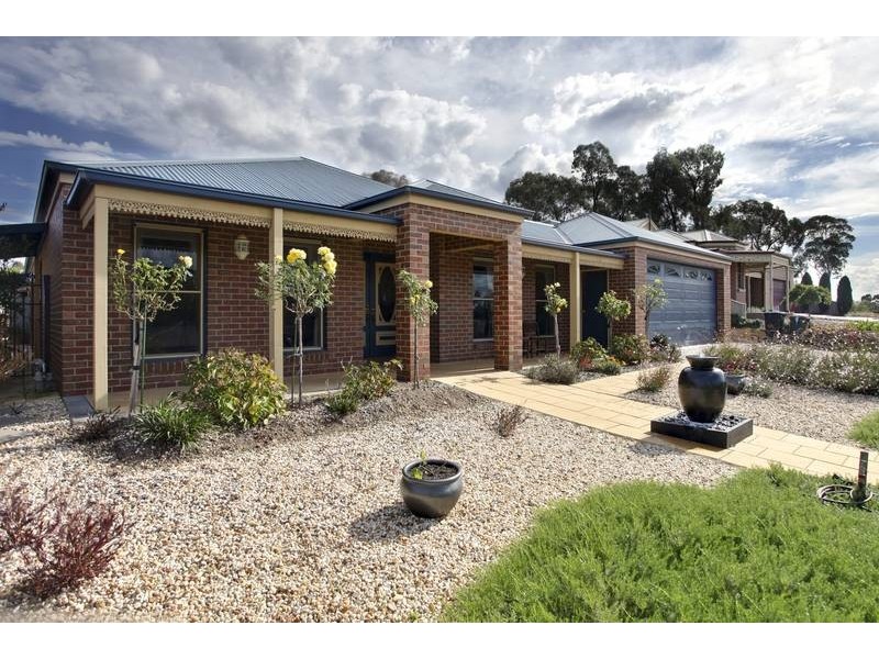 38 Marnie Road, Strathdale VIC 3550