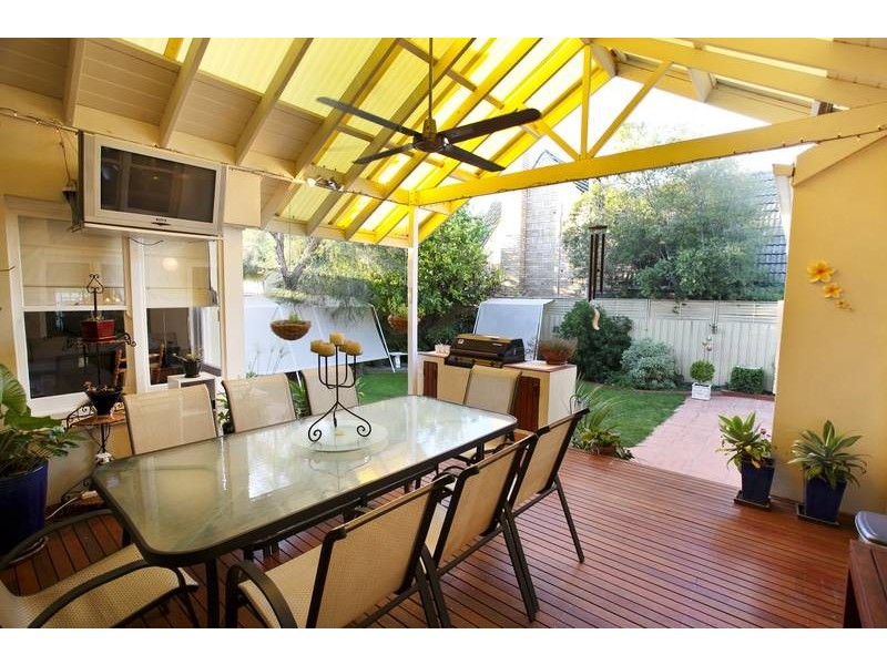 16 Eaglehawk Road, Bendigo VIC 3550