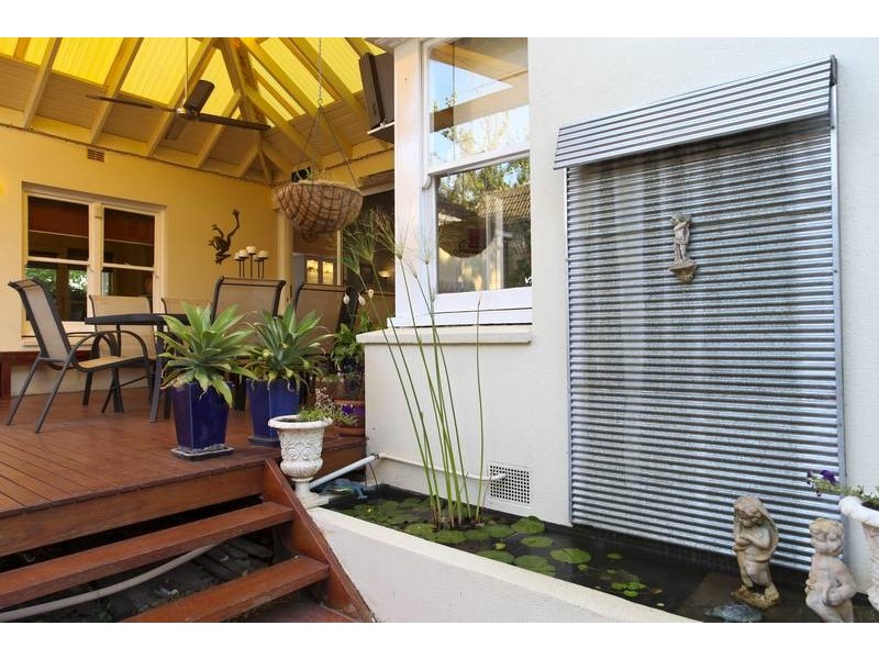 16 Eaglehawk Road, Bendigo VIC 3550