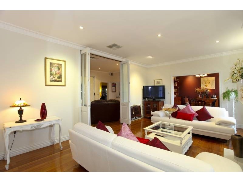 16 Eaglehawk Road, Bendigo VIC 3550
