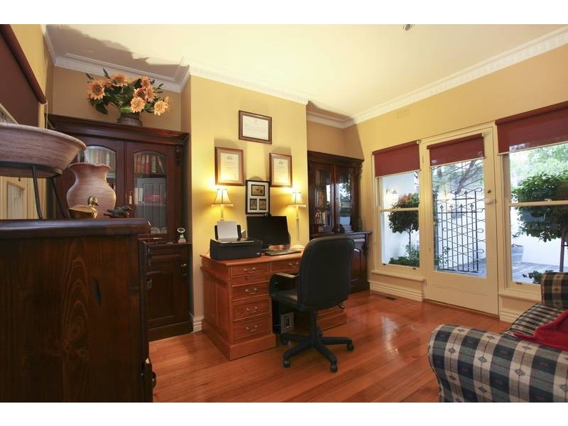 16 Eaglehawk Road, Bendigo VIC 3550