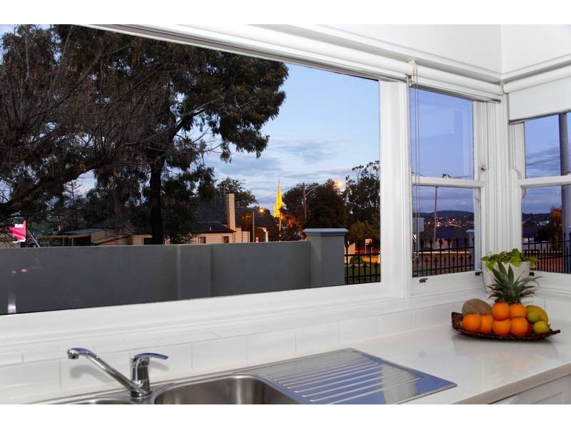 16 Eaglehawk Road, Bendigo VIC 3550