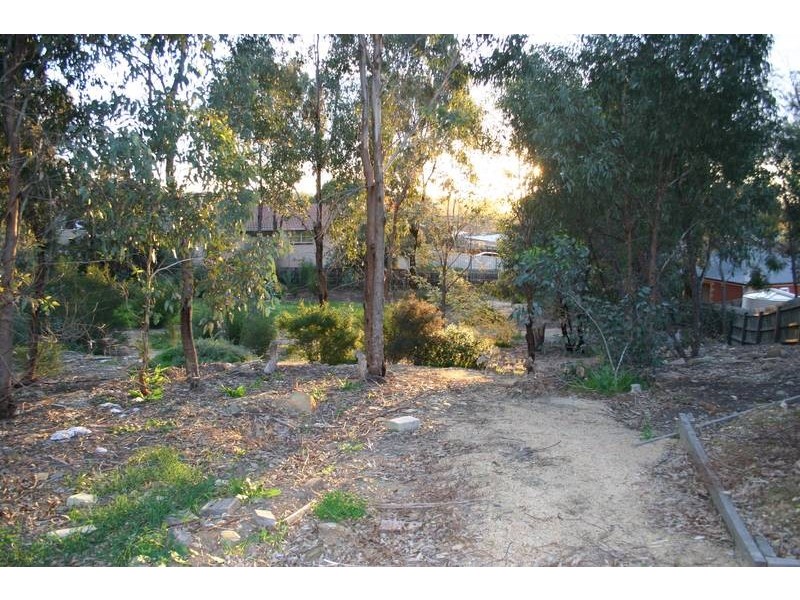 47 Race Street, Flora Hill VIC 3550