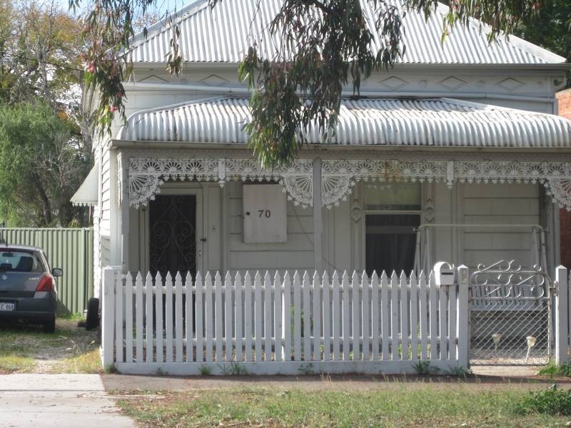 70 Lily Street, Bendigo VIC 3550