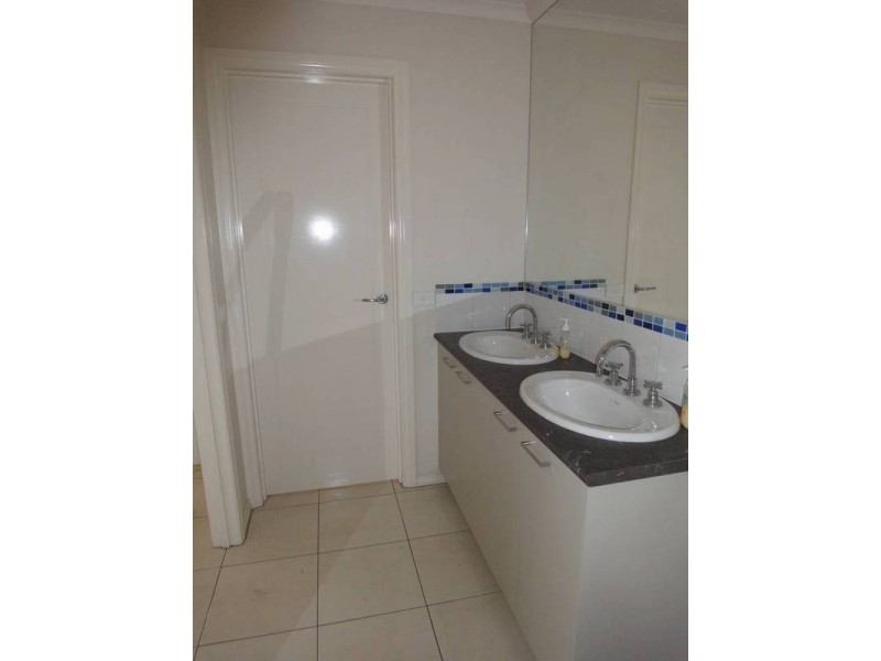 52 Wicks Road, Maiden Gully VIC 3551