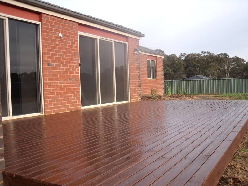 52 Wicks Road, Maiden Gully VIC 3551