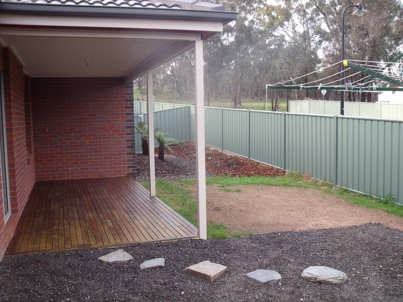 52 Wicks Road, Maiden Gully VIC 3551