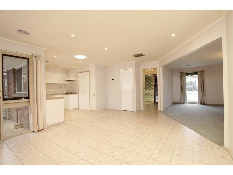 23 Belinda Avenue, Golden Square VIC 3555