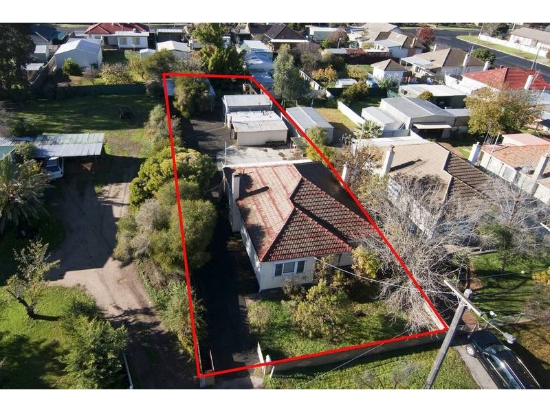 13 Lindsay Street, Kangaroo Flat VIC 3555