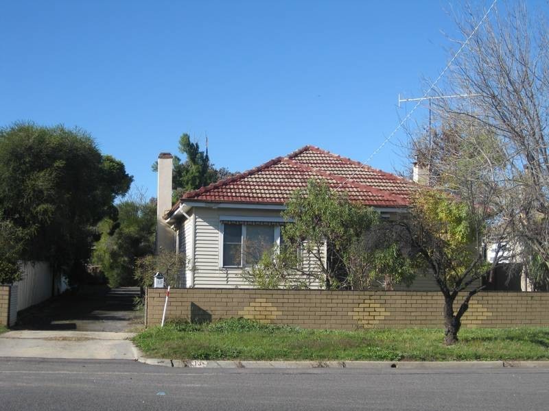 13 Lindsay Street, Kangaroo Flat VIC 3555