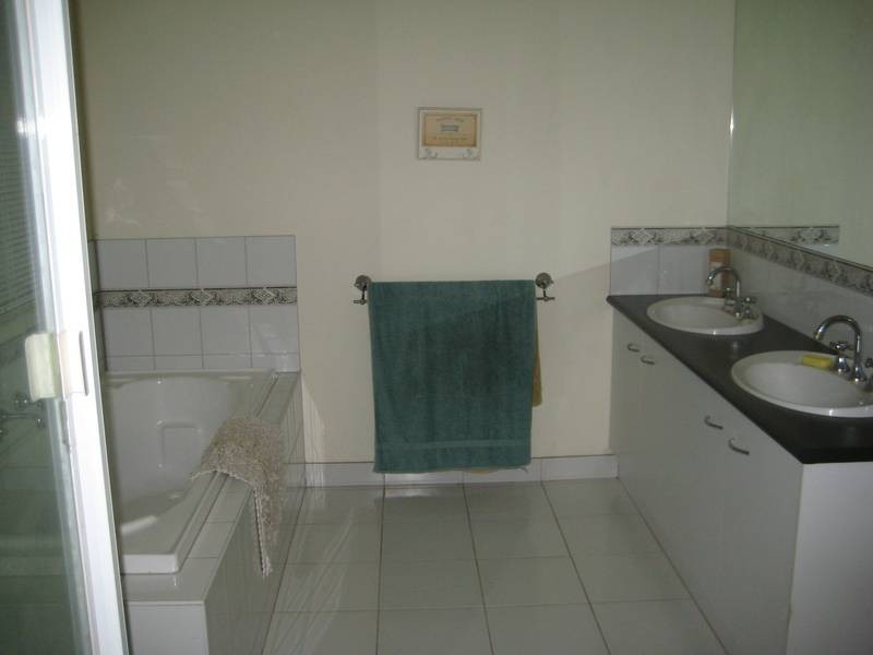 211 Sullivans Road, Strathfieldsaye VIC 3551