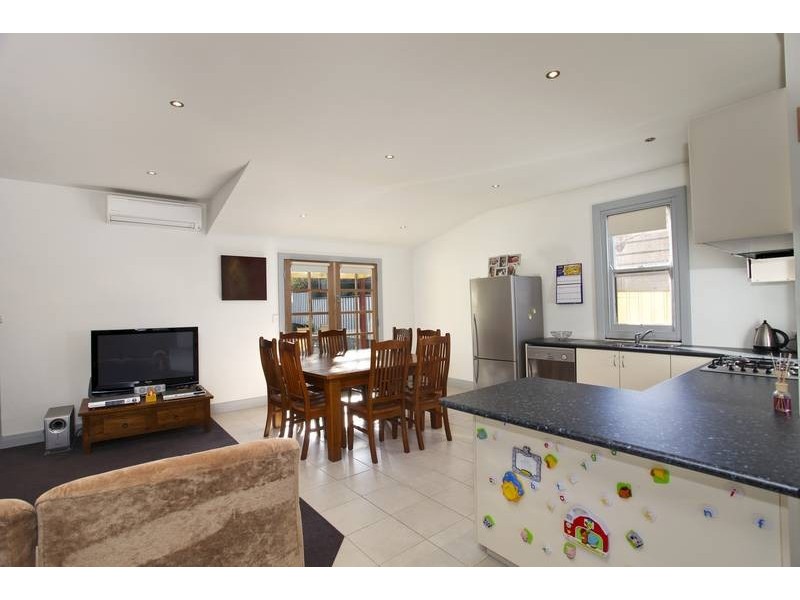 327 Eaglehawk Road, California Gully VIC 3556