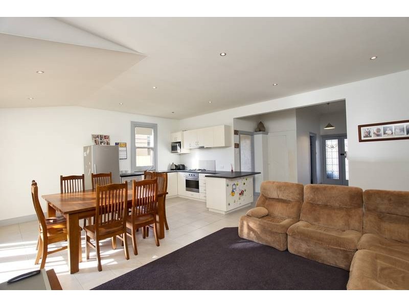 327 Eaglehawk Road, California Gully VIC 3556