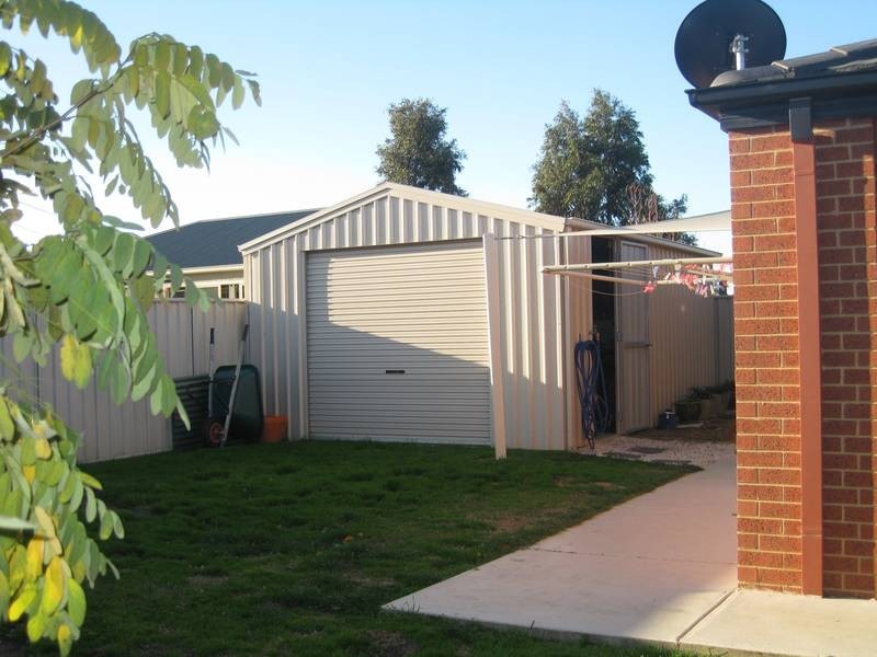 36 Saxby Drive, Strathfieldsaye VIC 3551