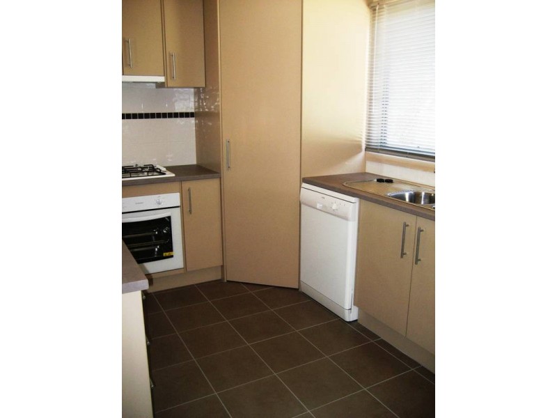 1/4 Bailey Street, California Gully VIC 3556