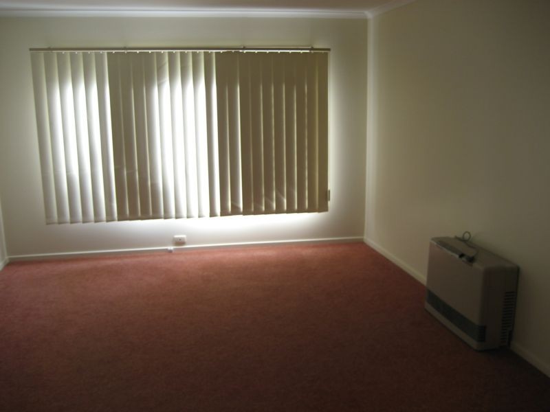 4 Yandong Street, White Hills VIC 3550