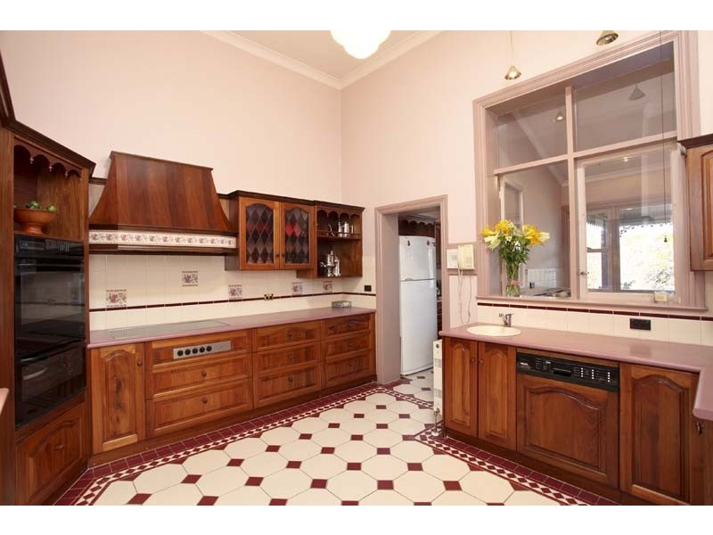 81 Wattle Street, Bendigo VIC 3550