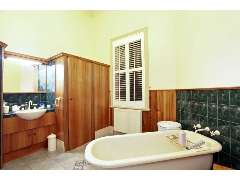 81 Wattle Street, Bendigo VIC 3550