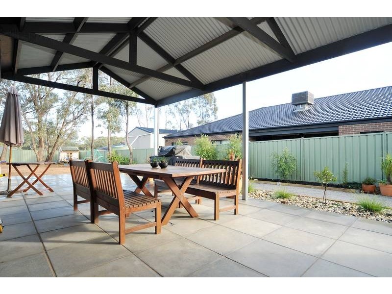 20 Lower Beckhams Road, Maiden Gully VIC 3551