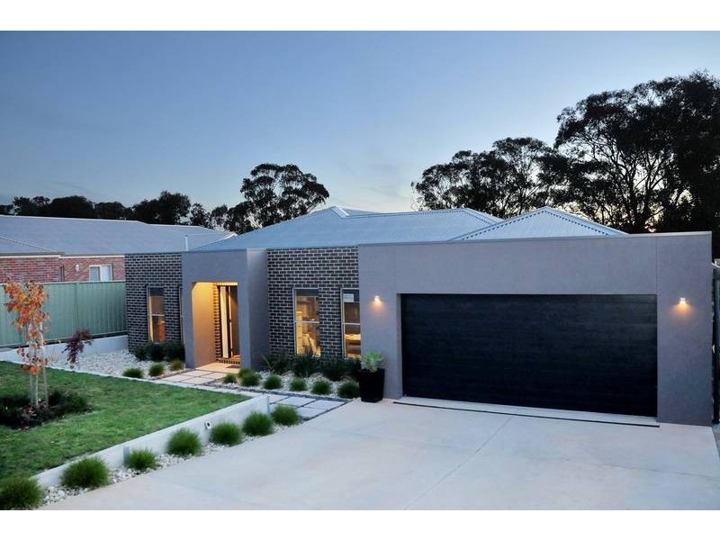 20 Lower Beckhams Road, Maiden Gully VIC 3551