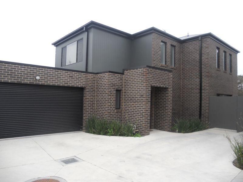 2/10 Neale Street, Bendigo VIC 3550