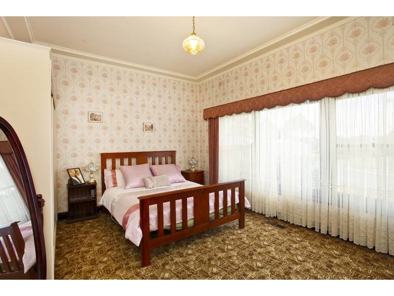 61 Simpsons Road, Eaglehawk VIC 3556
