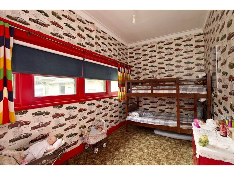 61 Simpsons Road, Eaglehawk VIC 3556