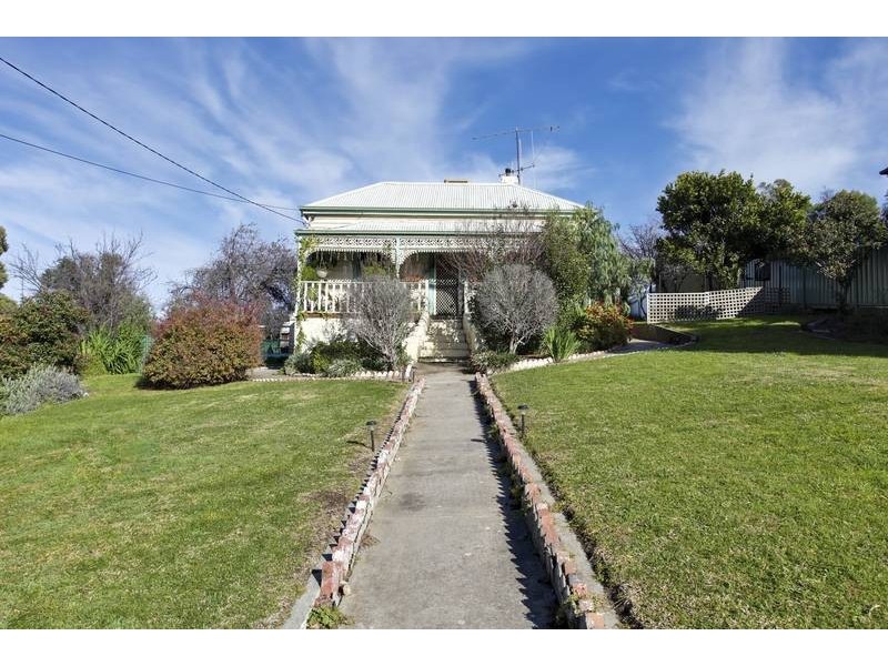 11 Quick Street, Bendigo VIC 3550