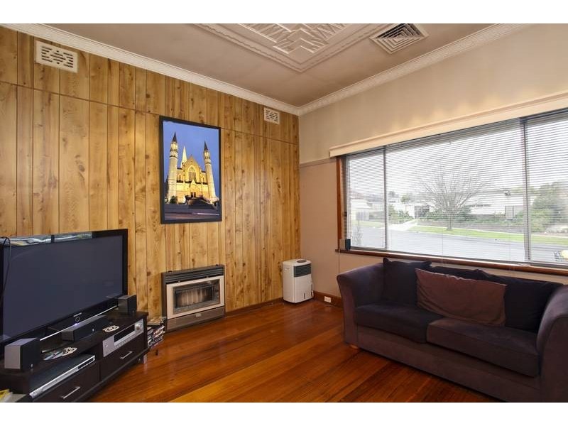 17 Ophir Street, Golden Square VIC 3555