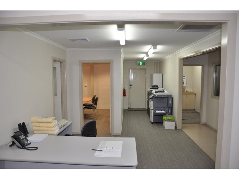 12 View Street, Kangaroo Flat VIC 3555