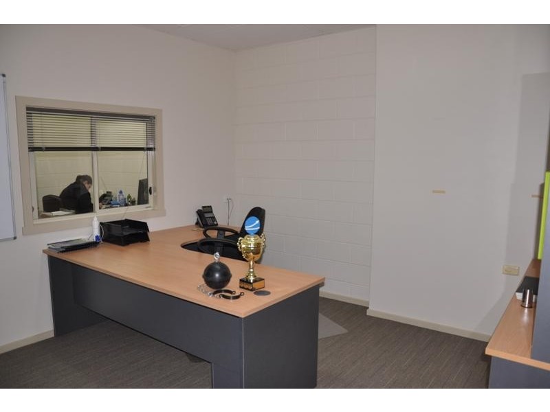 12 View Street, Kangaroo Flat VIC 3555
