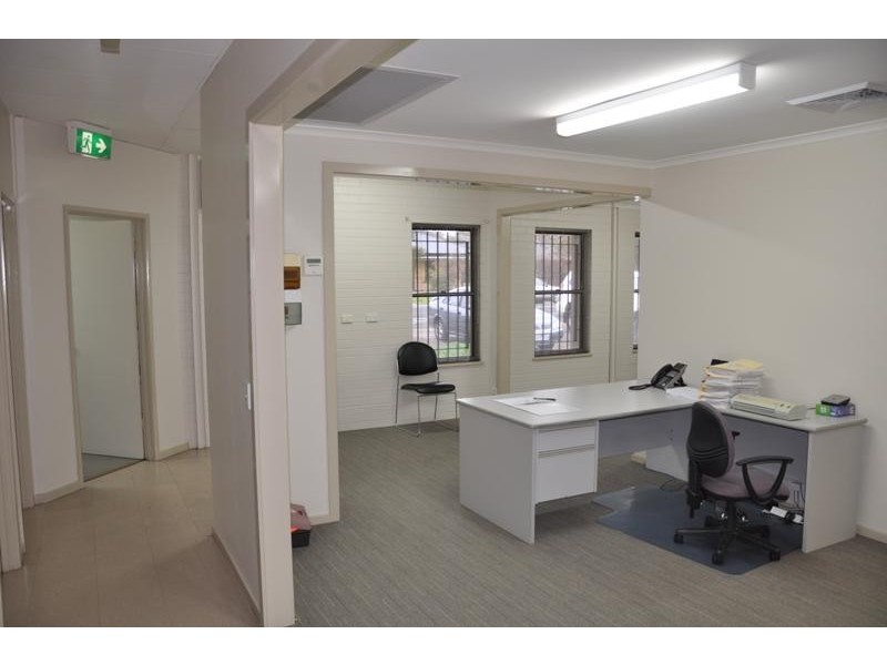 12 View Street, Kangaroo Flat VIC 3555