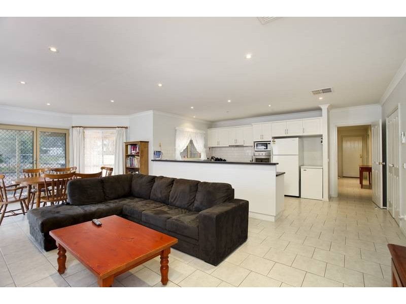 72 Monsants Road, Maiden Gully VIC 3551
