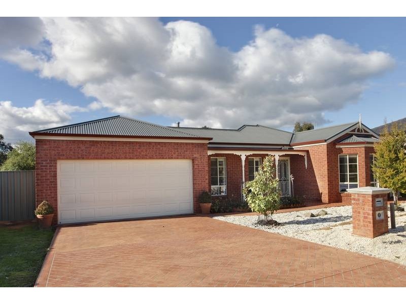 3 Clarendon Close, Strathfieldsaye VIC 3551